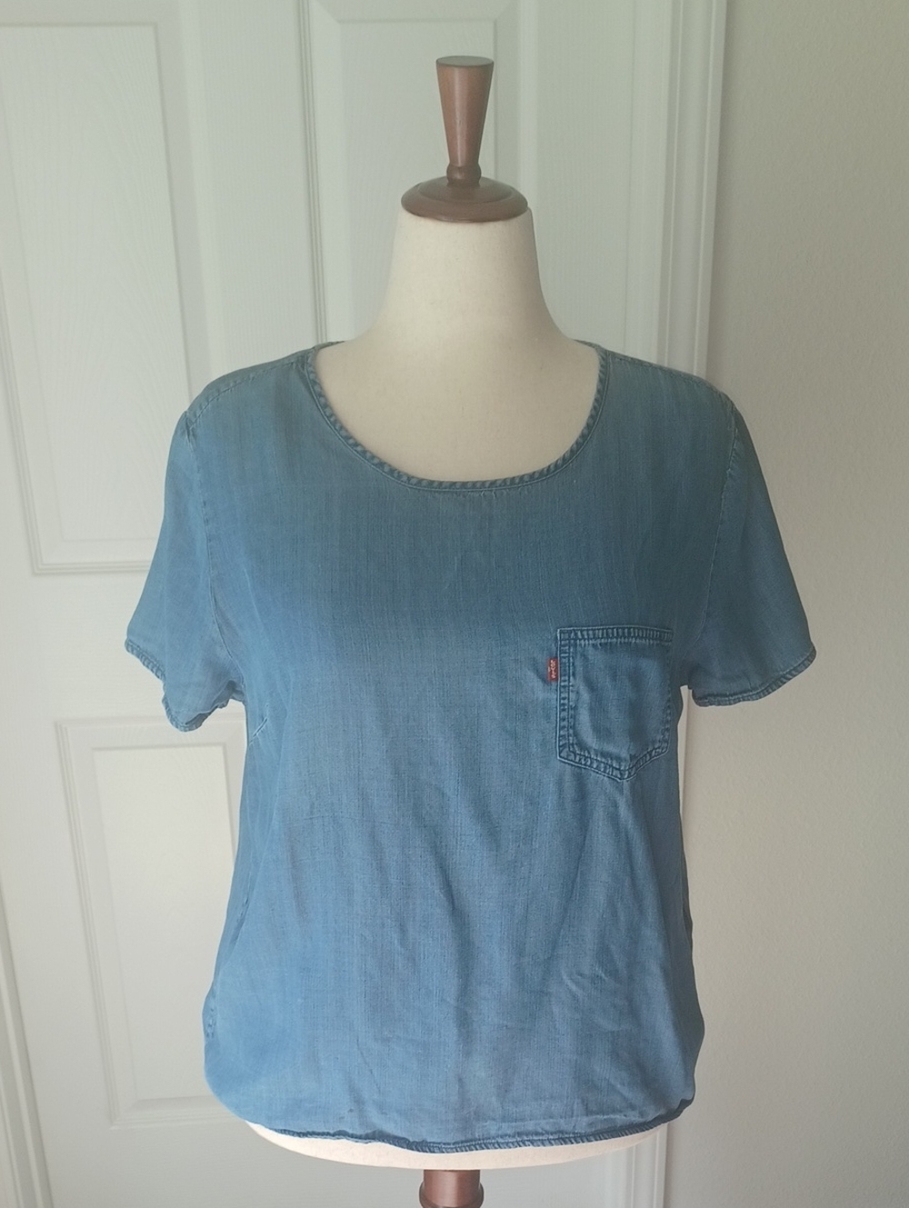 Levi's Light Blue Short Sleeve Pocket Tee XL
